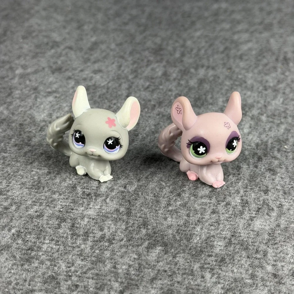 Hasbro Littlest Pet Shop 495 630 Chinchilla Figures Lot 2 Gray Pink 2007 LPS